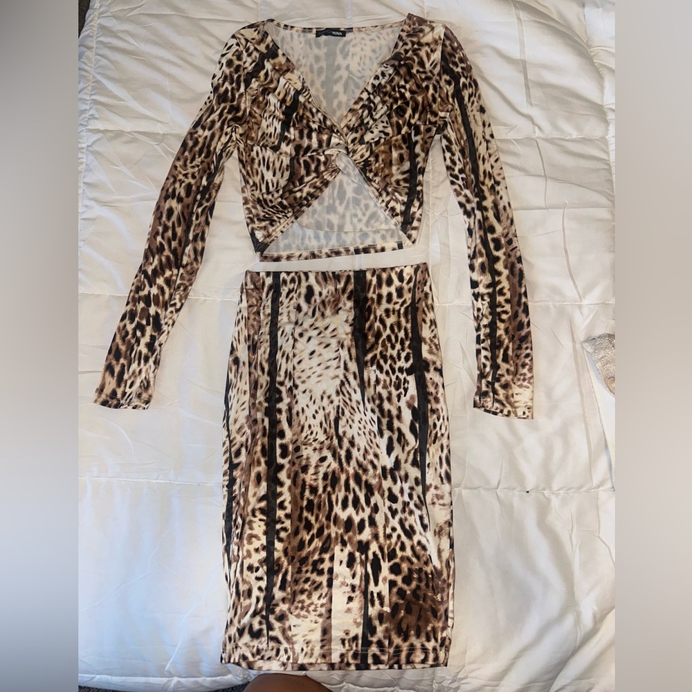 Two piece set size small Fashionova